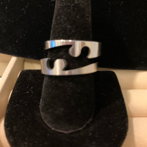 Stainless Steel 2 piece ring size 10 NWOT - Picture 2 of 2